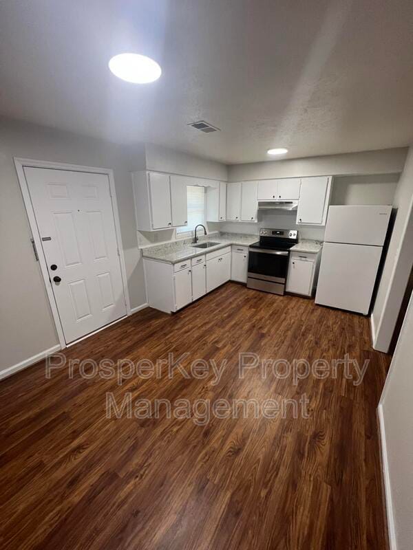 Photo - 3025 Foresthill Dr