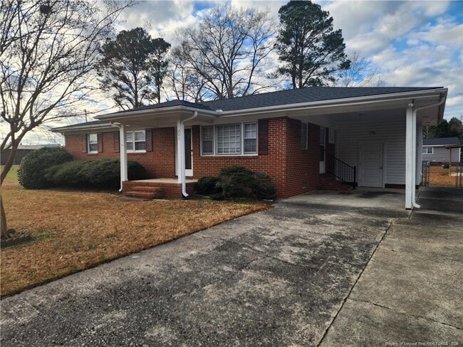 Photo - 206 Britt St