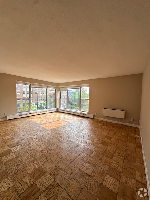 Building Photo - 1121 N Waverly Pl Rental