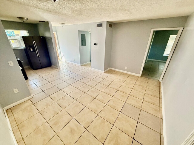 Photo - 7480 SW 10th Ct Unit 1