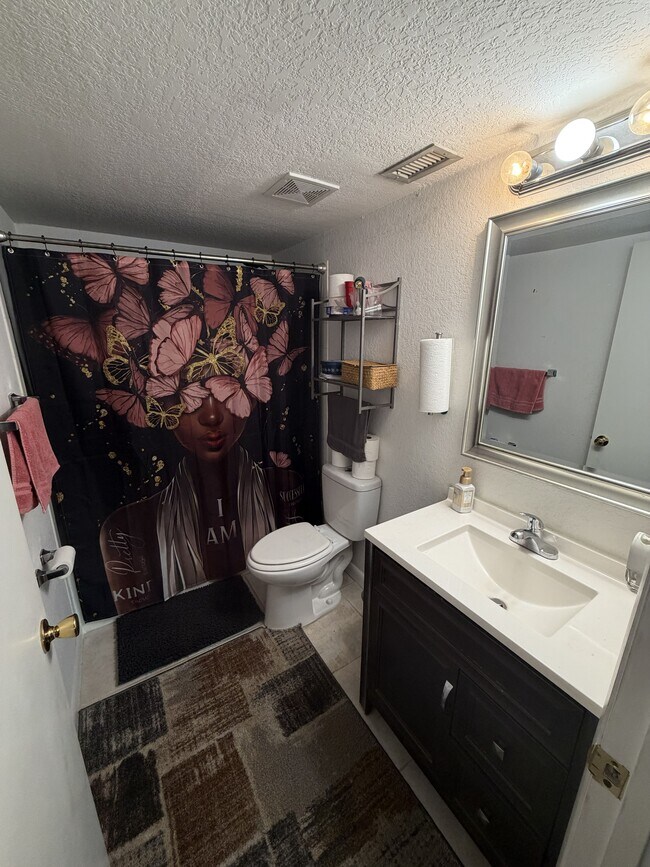 Photo - 25050 Sandhill Blvd Unit 7A2