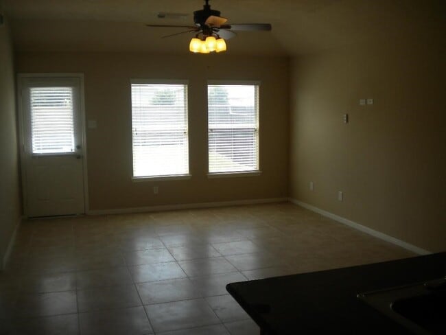 Photo - 8019 Cholla Canyon Ln