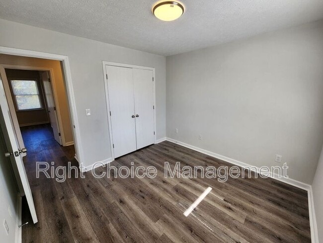 Photo - 6219 Browning Dr