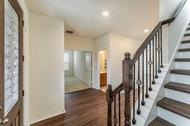 13709 Vigilance St