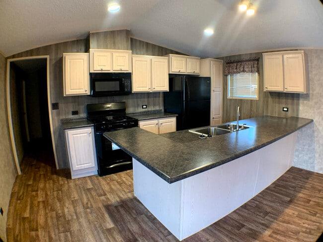 Photo - 3637 SE 6th St