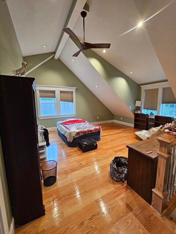 Photo - 106 Bridge St