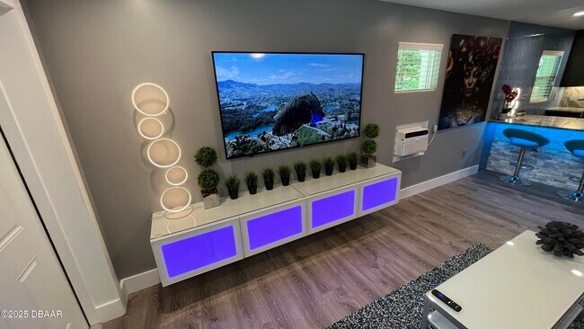 Photo - 236 N Keech St Unit APT A