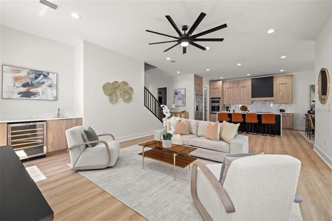 Photo - 1017 W Coral St