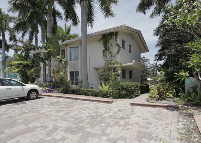 Building Photo - 124 Isle of Venice Rental
