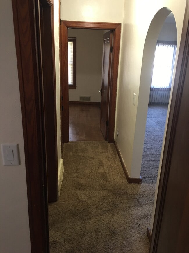 Photo - 1136 S Wolf Lake Rd