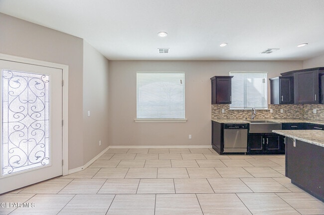 Photo - 14447 Onnie Kirk Ave