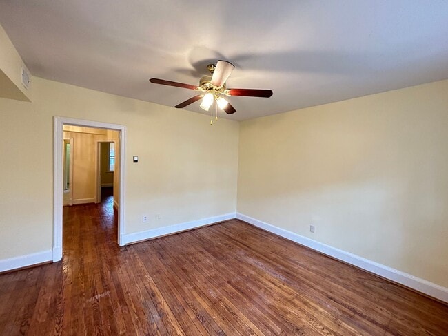 Photo - 1227 Queen St NE Unit Apt 2
