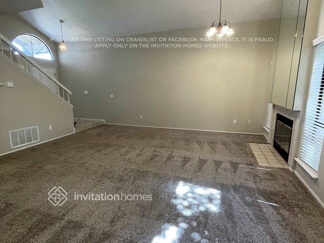 Photo - 3704 Pinehill Way