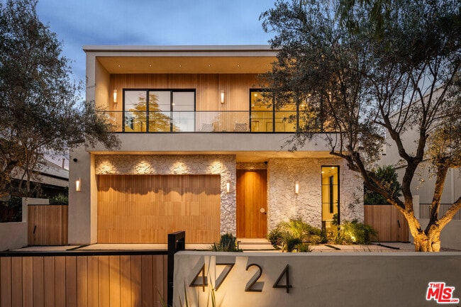 Photo - 4724 Lemona Ave