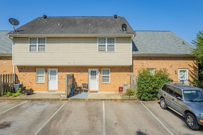 Photo - 320 Logmont Trace Unit 320 Logmont Trace