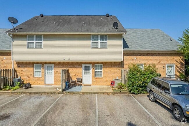 Building Photo - 320 Logmont Trace Unit 320 Logmont Trace Rental