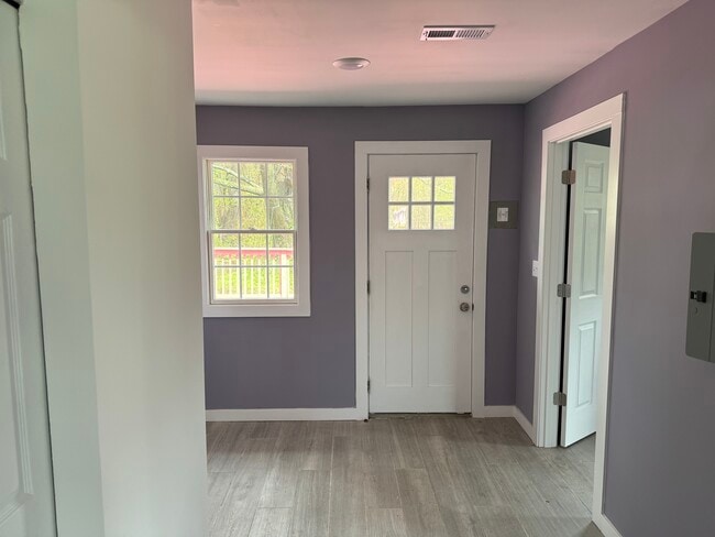 Photo - 1272 OH-131 Unit Milford Home