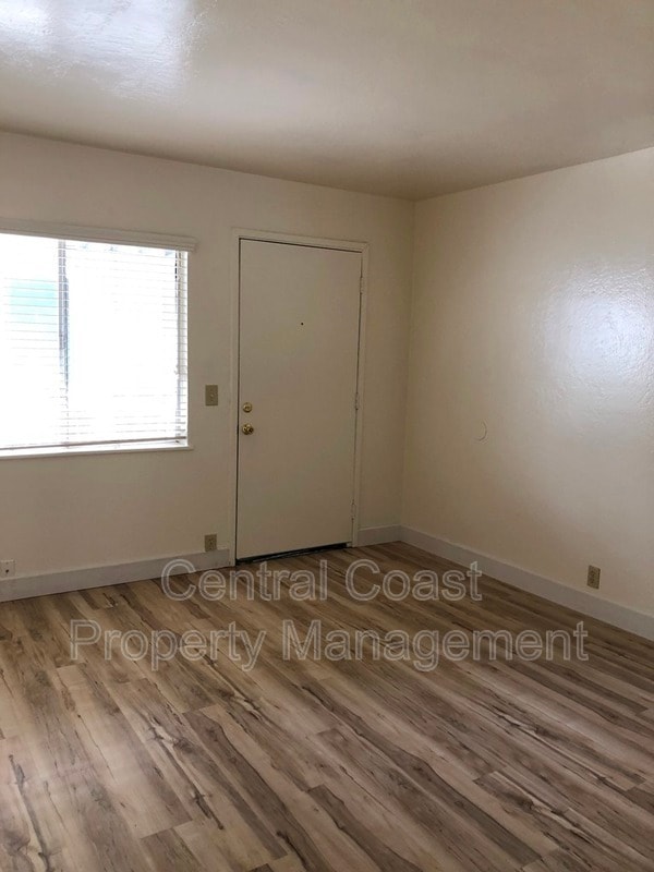 Photo - 1021 Funston Ave Unit B