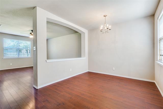 Photo - 2033 Meadow View Dr