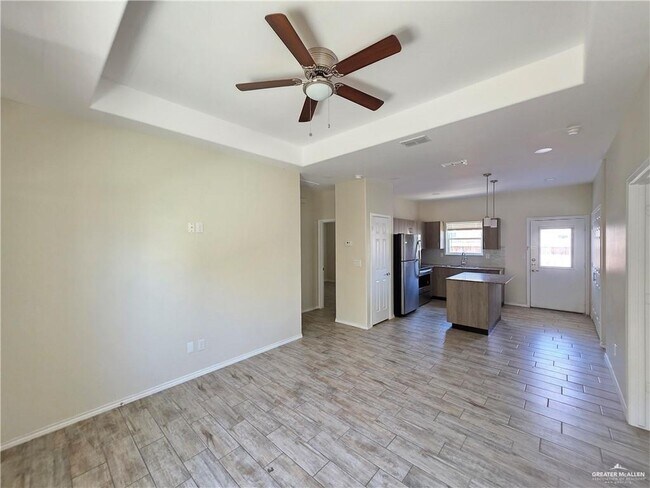 11 Hiawatha Dr Unit 3
