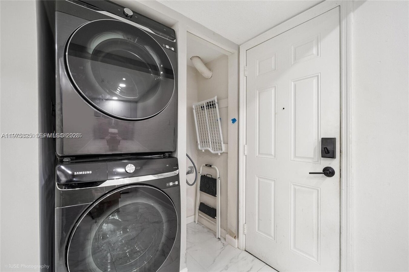 Photo - 10000 NW 80th Ct Unit 2102-1