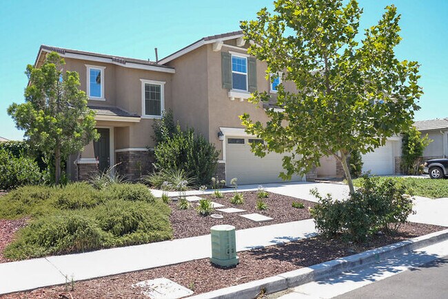 Photo - Beautiful 2 Story 4 Bedroom Home in Great area.