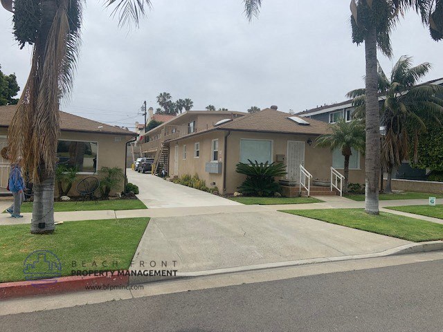 Photo - 115 S. Broadway