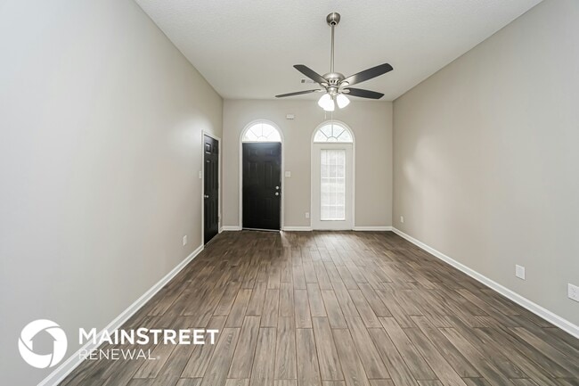 Photo - 1048 Cross Wood Ln