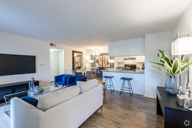 2BR, 2BA - The Lauderdale at Hampton Pines