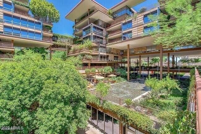 Luxurious Colony Camelview 2 Bed Condo - Luxurious Colony Camelview 2 Bed Condo Unit 1013