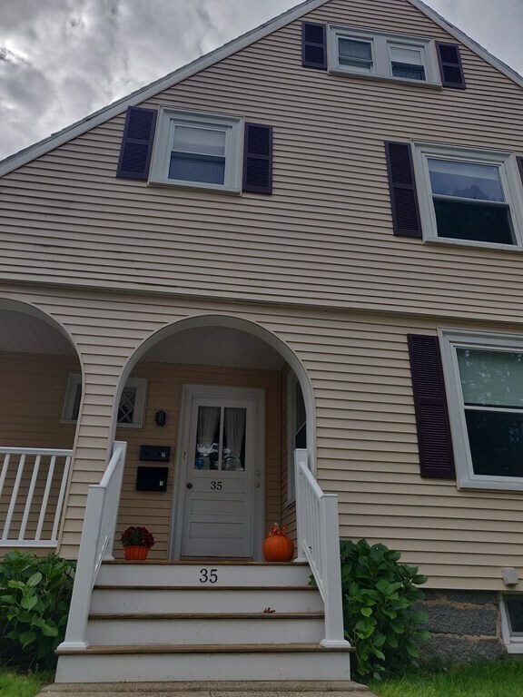 Photo - 35 Sagamore Ave Unidad 1