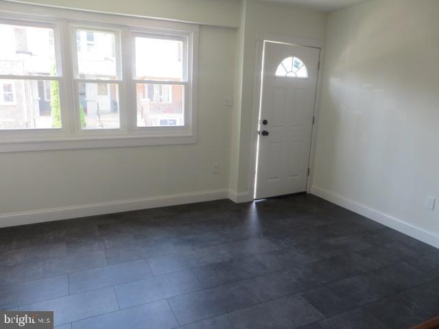 Photo - 2617 Hobson St