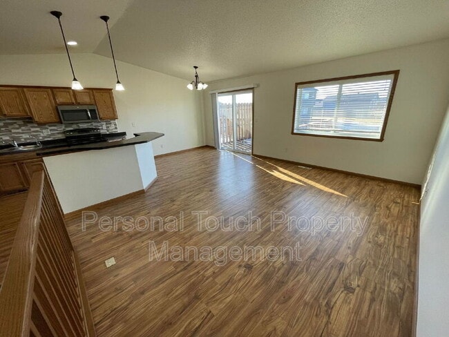 Photo - 2320 5th St W Unit B
