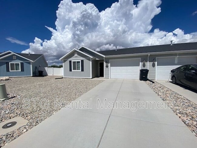 Building Photo - 554 W 2350 N