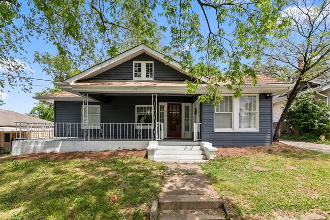 Photo - 619 34th St S House