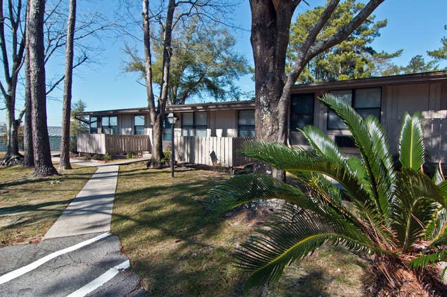 Photo - Hillcrest Villas