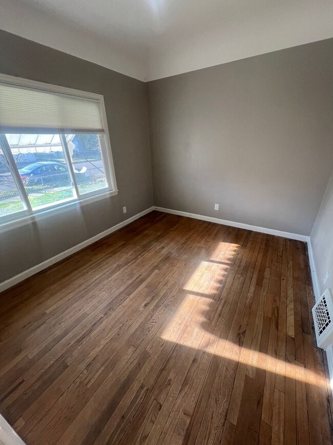 Photo - 604 N 10th Ave Apartment Unit 604 N 10th (Up)