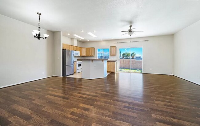 Photo - 15780 Coral St