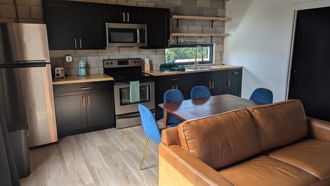 Photo - 1335 Churchill Rd Unit Casita 2