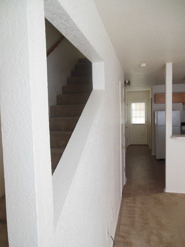 Photo - 4502 Deek Dr Unit Apt B