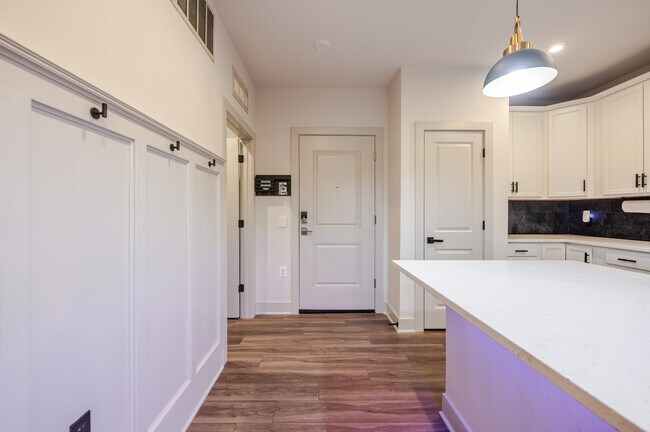 Photo - 102 St Ives Pl Unit 105