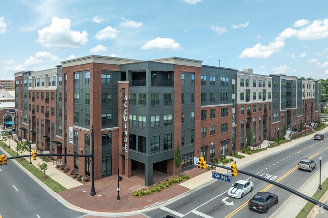 Photo - Accolade Auburn