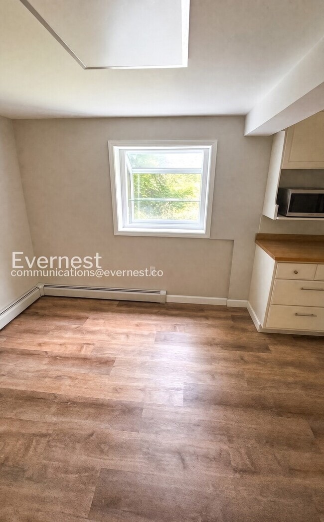 4508 Hawk Ct