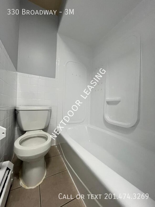 Photo - 330 Broadway-3M Unit 3M