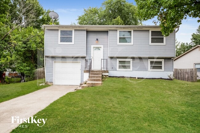 Building Photo - 5729 Ensenada Ave