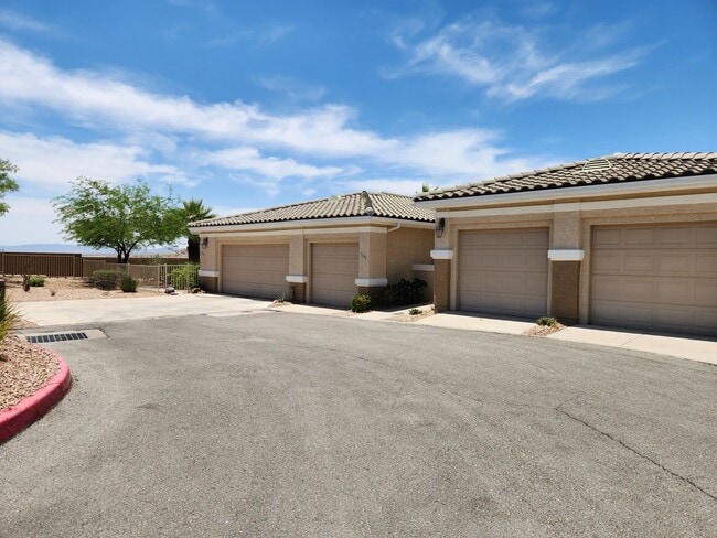 Photo - SINGLE STORY TOWNHOME-JUST REMODELED