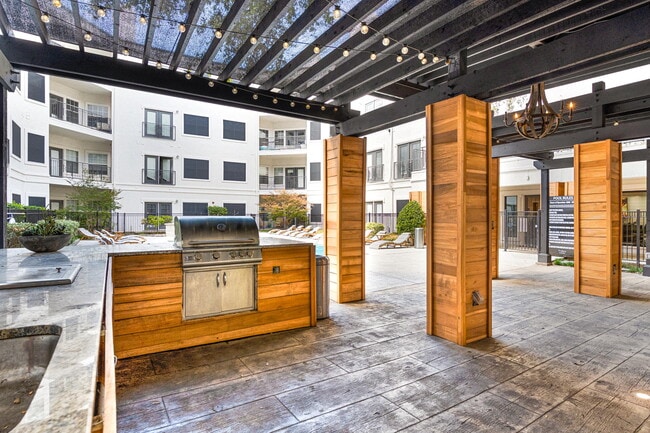 Photo - Tides at Midtown