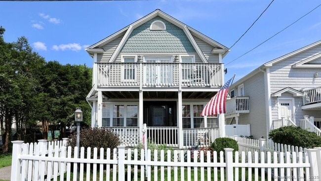 Building Photo - 35 Coolridge Rd