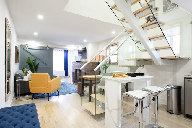 Photo - 244 E 75th St Unidad SI FL6-ID1021953P