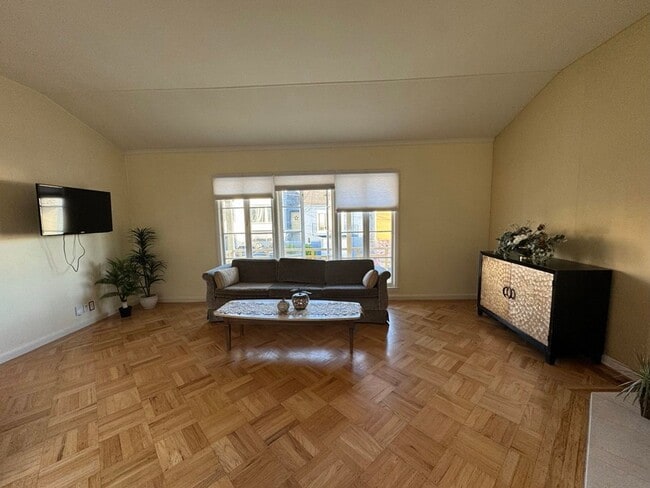 Photo - Elegant Geneva Heights Family Home